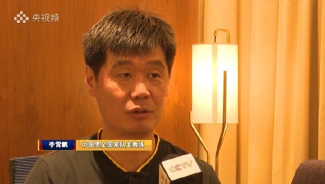 老农人阿方索回到了本身的故乡赐顾帮衬身患沉痾的儿子，他从头找到了曾栖身的老屋子，却发现本身的前妻带着女婿和外孙仍然住在这里。期待着他的故里已几近酿成一片荒漠，复杂的甘蔗莳植园环抱着他的老屋子，昼夜烟雾围绕。阿方索17年前抛下家人分开，现在他试图从头返回，拯救亲情，却发现 在这个已事过境迁的处所，良多谜底只能本身往寻觅。